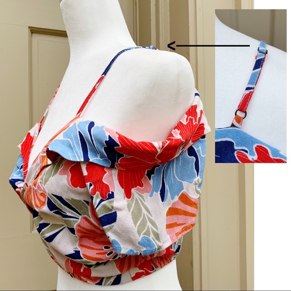 ASTR - Floral Crop Top - Picture 8 of 8